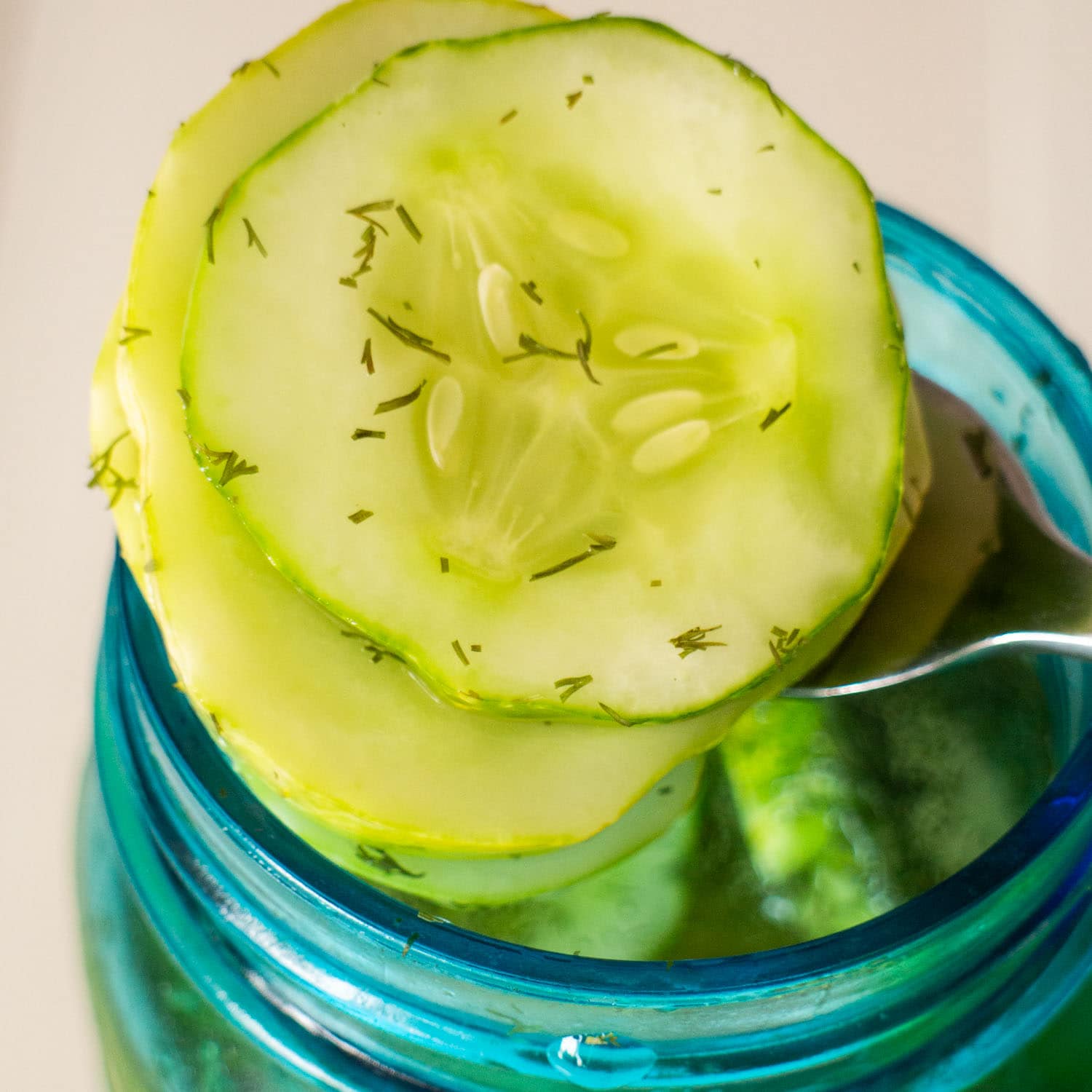 Unlock Crispy Perfection: The Secret Ingredients for Homemade Hamburger Dill Pickles